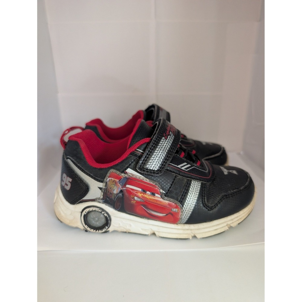 Lightning McQueen Boys Sneakers Shoes Sz 11 Light Up Cars 95 Racing Black Red